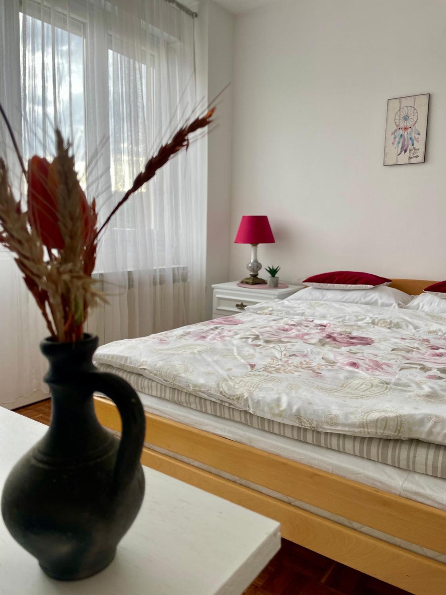 Apartman Maja บันยาลูกา ภายนอก รูปภาพ